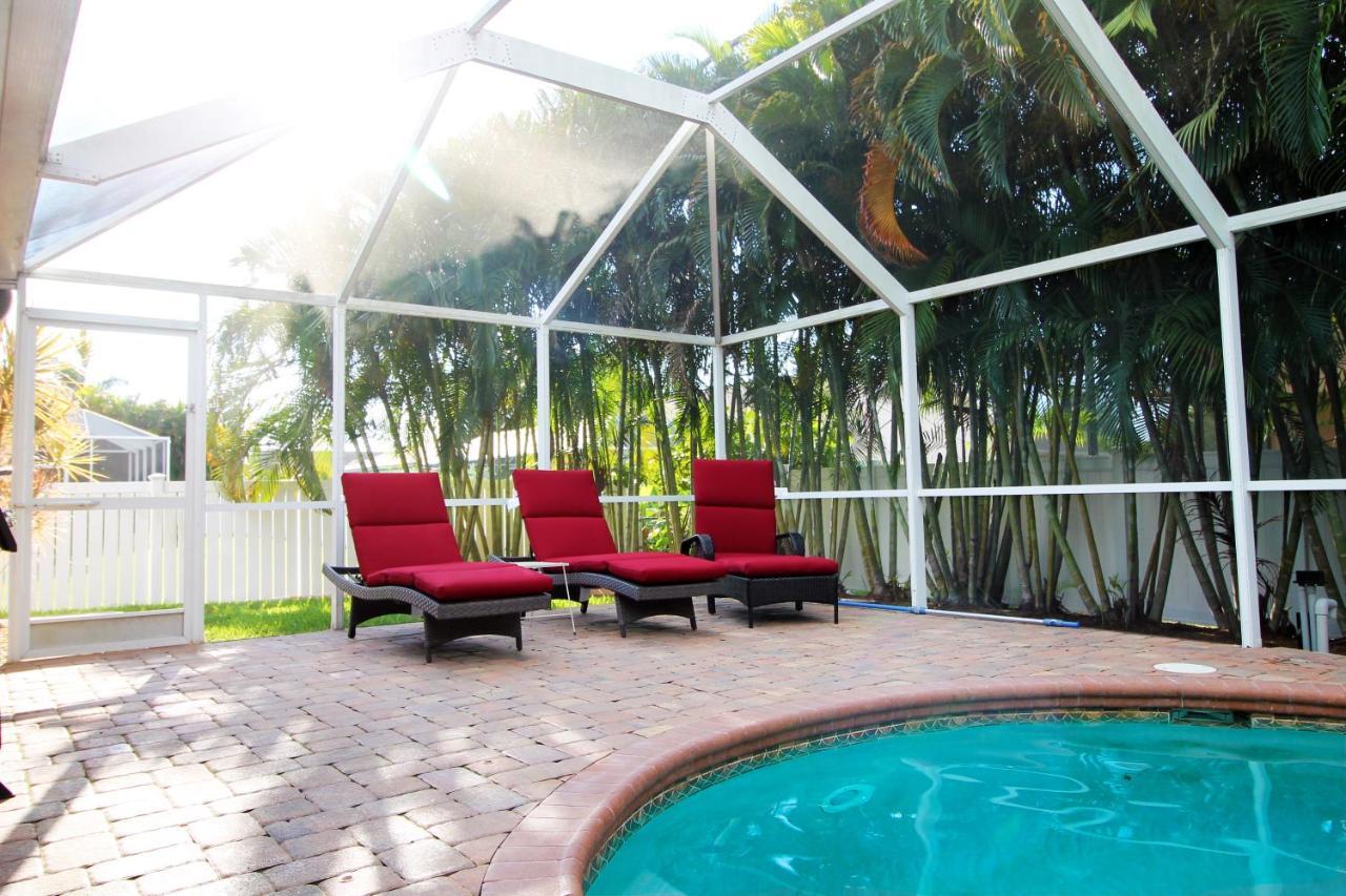 Luxury Home, Hot Tub, Heated Pool, Tiki Bar - Villa Spain Cabo Coral Exterior foto